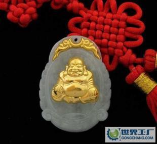 金镶玉与玉镶金 佛教文化与工艺的完美结合——A货翡翠+千足金佛像吊坠项饰